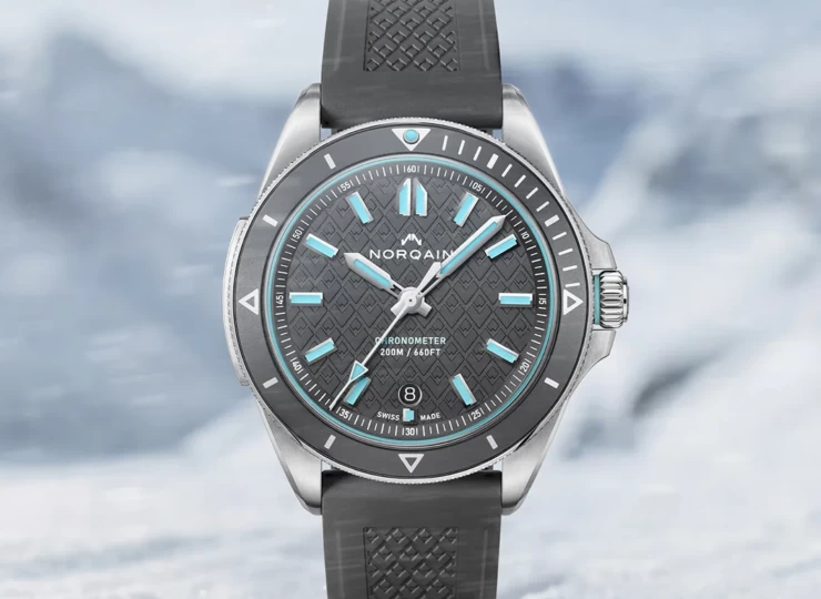 NORQAIN Adventure 40mm ライトブルー文字盤 ステンレススチールブレスレット フォールディングクラスプ N1300.08S01.G01.S01