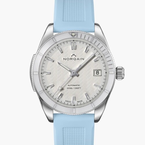 NORQAIN Adventure 37mm ホワイト文字盤 ライトブルーラバー N1800.08S05.W01.R01