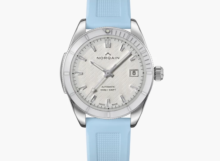 NORQAIN Adventure 37mm ホワイト文字盤 ホワイトラバーストラップ N1800.08S05.W01.R03