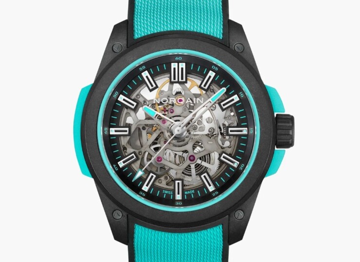 NORQAIN Wild ONE Skeleton 42mm ブラック スケルトン文字盤 ターコイズミラネーゼデザインの一体型ラバーストラップ ピンバックル N3000.07Q27.B07.R01