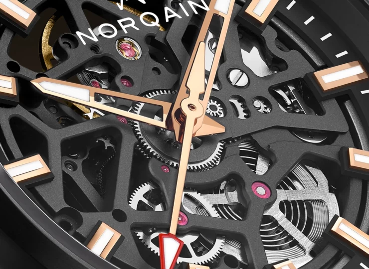 NORQAIN Independence Skeleton 42mm ブラック スケルトン文字盤 ブラックメッシュラバーストラップ フォールディングクラスプ N3000.07T01.B03.R02
