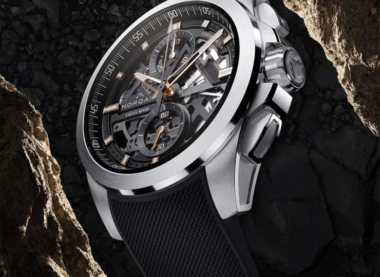 NORQAIN Independence Skeleton Chrono 42mm ブラック スケルトン文字盤 ステンレススチールブレスレット N3200.40S01.B01.S01