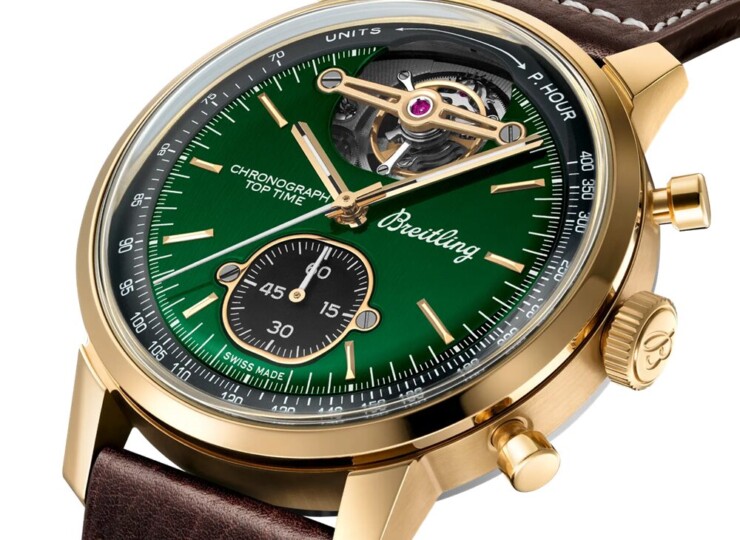 BREITLING トップタイム B21 フォード マスタング グリーン文字盤 NB21251A1L1X1