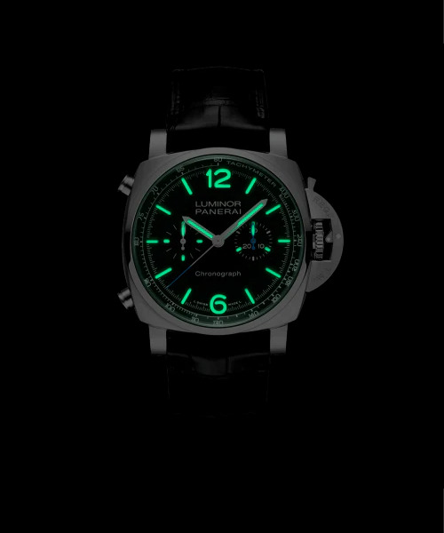 PANERAI ルミノール クロノ 44mm スティール ブラック文字盤 PAM01109
