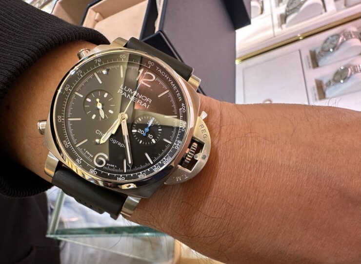 PANERAI ルミノール クロノ 44mm スティール ブラック文字盤 PAM01109