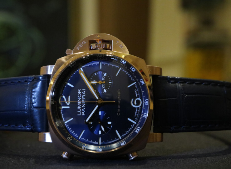 PANERAI ルミノール クロノ 44mm ゴールドテック™ ブルー文字盤 PAM01111