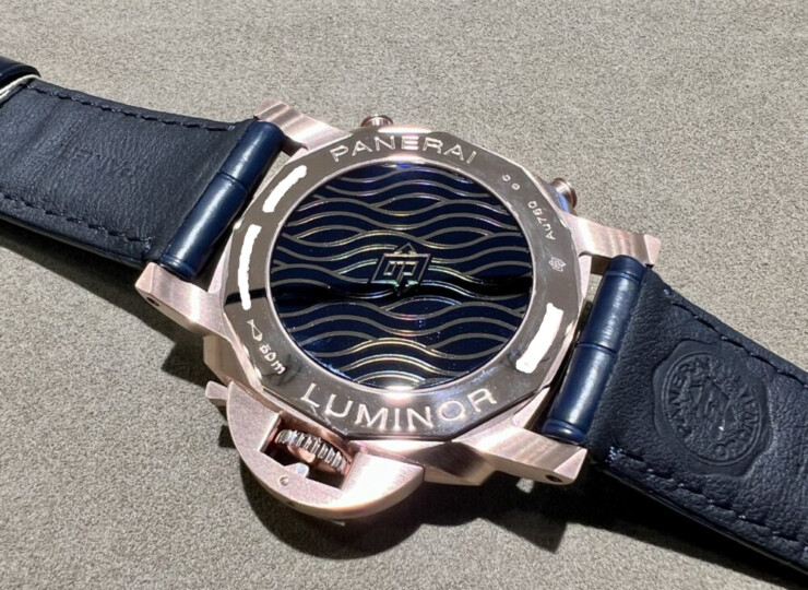 PANERAI ルミノール クロノ 44mm ゴールドテック™ ブルー文字盤 PAM01111