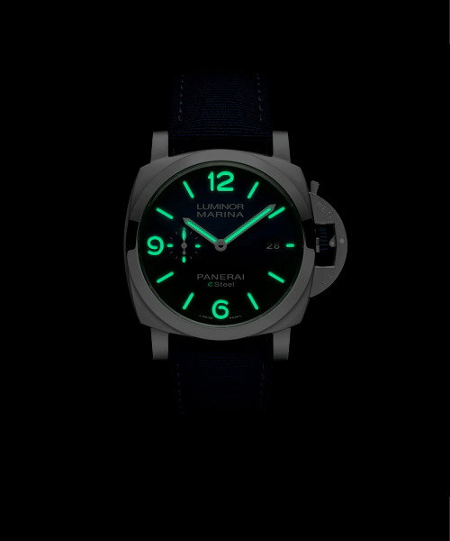 PANERAI ルミノール マリーナ ブル プロフォンド 44mm eSteel™ ブルー文字盤 PAM01157