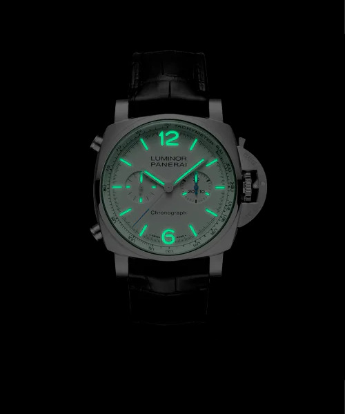 PANERAI ルミノール クロノ 44mm スティール ホワイト文字盤 PAM01218