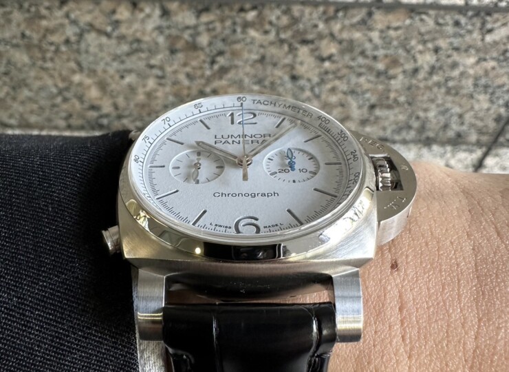 PANERAI ルミノール クロノ 44mm スティール ホワイト文字盤 PAM01218