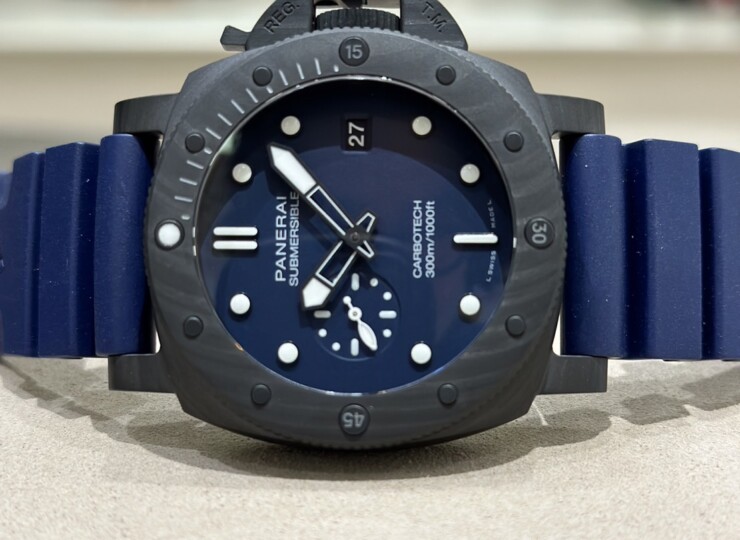 PANERAI サブマーシブル 44mm カーボテック™ ブルー文字盤 PAM01232
