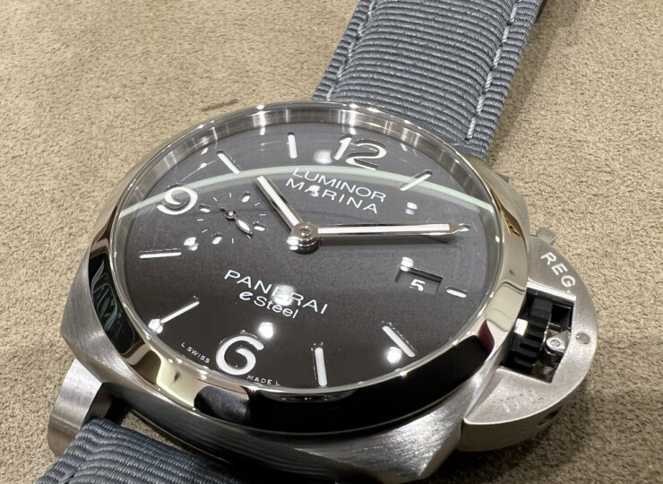 PANERAI ルミノール マリーナ グリージョ ロッチャ 44mm eSteel™ グレー文字盤 PAM01358
