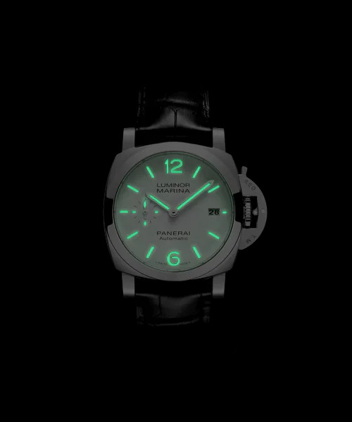 PANERAI ルミノール マリーナ 40mm スティール ホワイト文字盤 PAM01371