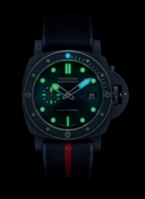 PANERAI サブマーシブル ルナ・ロッサ 44mm Ti-セラミテック™ ブルー文字盤 PAM01466