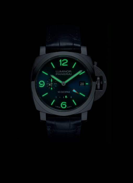 PANERAI ルミノール ディエチ ジョルニ GMT 44mm スティール ブルー文字盤 PAM01482