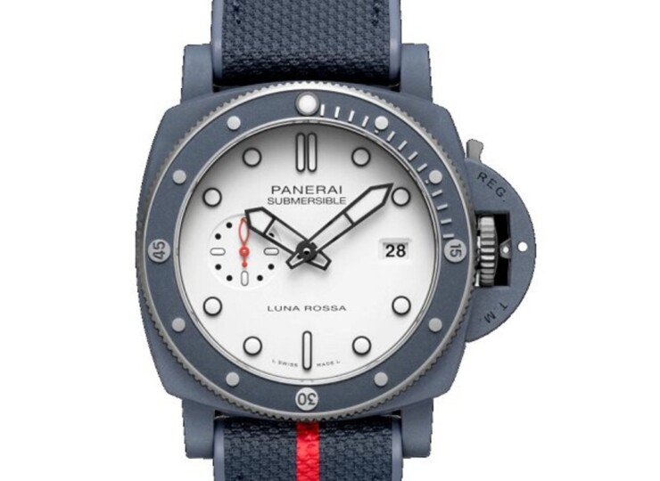 PANERAI サブマーシブル ルナ・ロッサ 44mm Ti-セラミテック™ ホワイト文字盤 PAM01543
