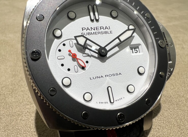 PANERAI サブマーシブル ルナ・ロッサ 42mm スティール ホワイト文字盤 PAM01579