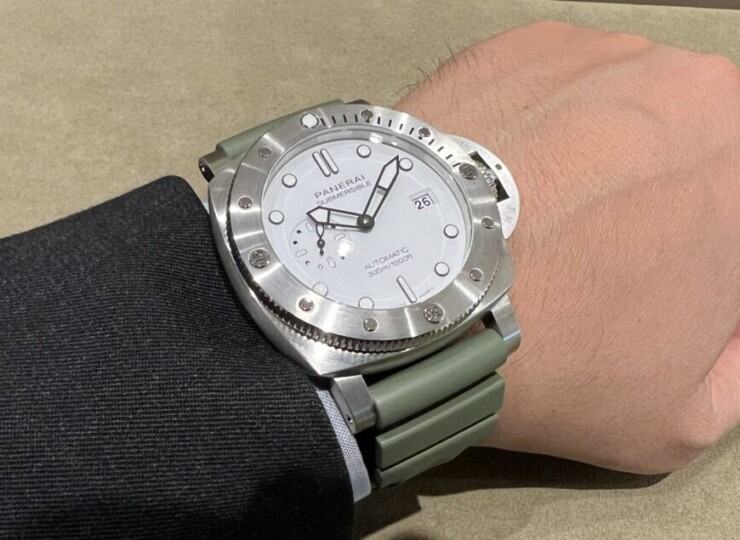 PANERAI サブマーシブル 44mm スティール ホワイト文字盤 PAM01595