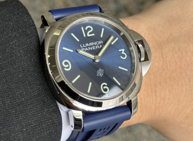 PANERAI ルミノール ベース ロゴ 44mm スティール ブルー文字盤 PAM01623
