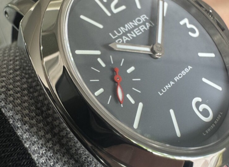 PANERAI ルミノール ルナ・ロッサ 44mm スティール ホワイト文字盤 PAM01653
