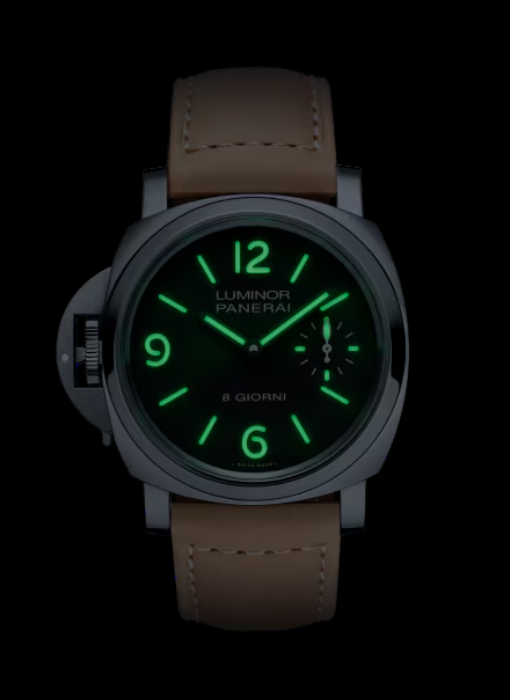 PANERAI ルミノール デストロ 8 ジョルニ 44mm スティール ブラック文字盤 PAM01655