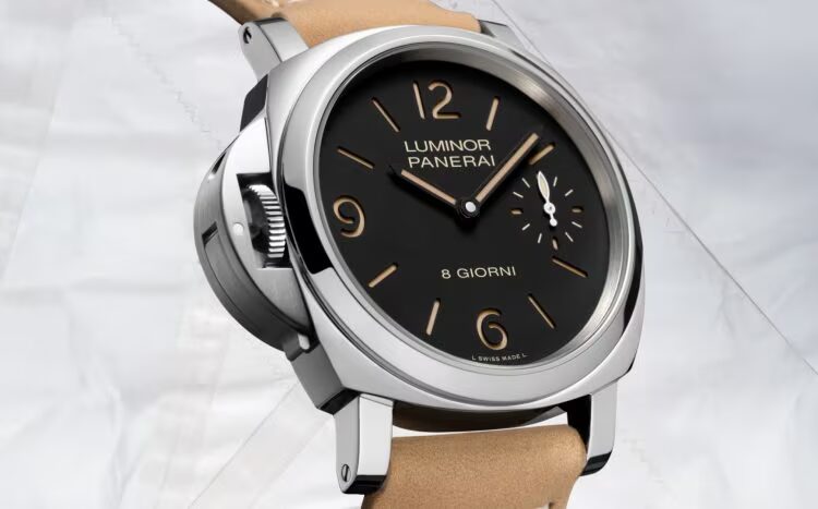PANERAI ルミノール デストロ 8 ジョルニ 44mm スティール ブラック文字盤 PAM01655
