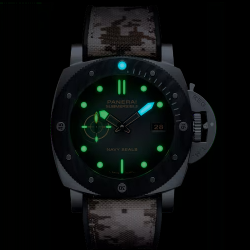 PANERAI サブマーシブル ネイビーシールズ 47mm チタン ブラック文字盤 PAM01669