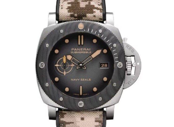 PANERAI サブマーシブル ネイビーシールズ 47mm チタン ブラック文字盤 PAM01669