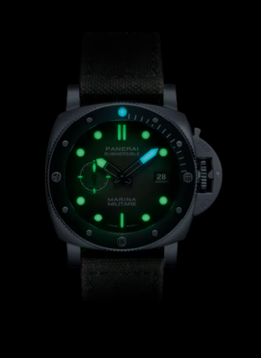 PANERAI サブマーシブル マリーナ ミリターレ 44mm スティール グリーン文字盤 PAM01697