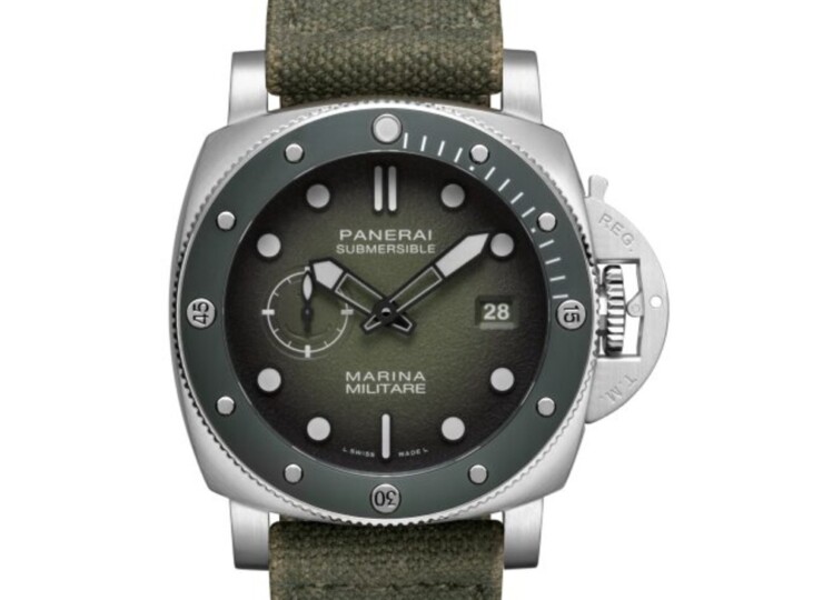 PANERAI サブマーシブル マリーナ ミリターレ 44mm スティール グリーン文字盤 PAM01697