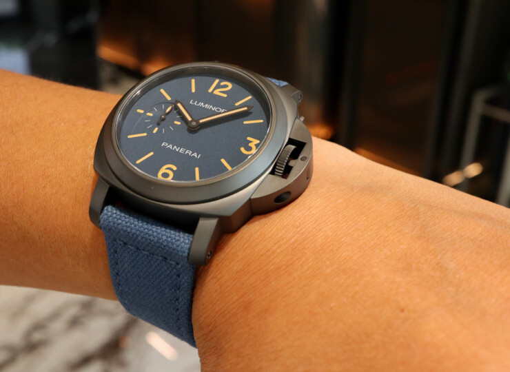 PANERAI ルミノール 42mm DLCスティール ブルー文字盤 PAM01714