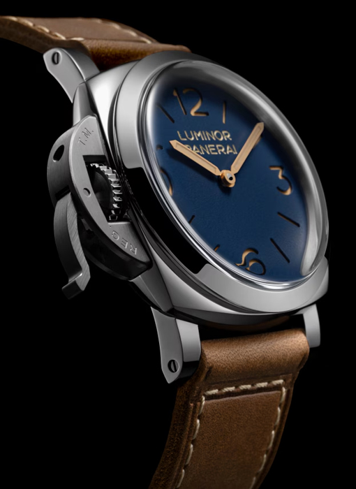 PANERAI ルミノール デストロ 44mm スティール ブルー文字盤 PAM01732