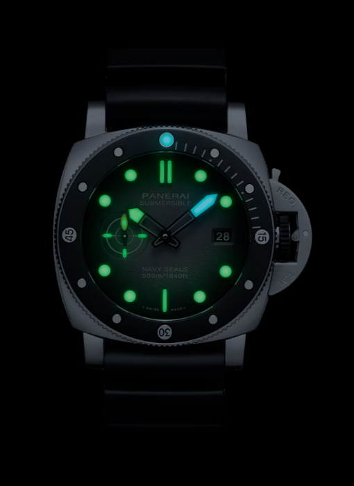 PANERAI サブマーシブル ネイビーシールズ 44mm スティール アンスラサイト文字盤 PAM01738