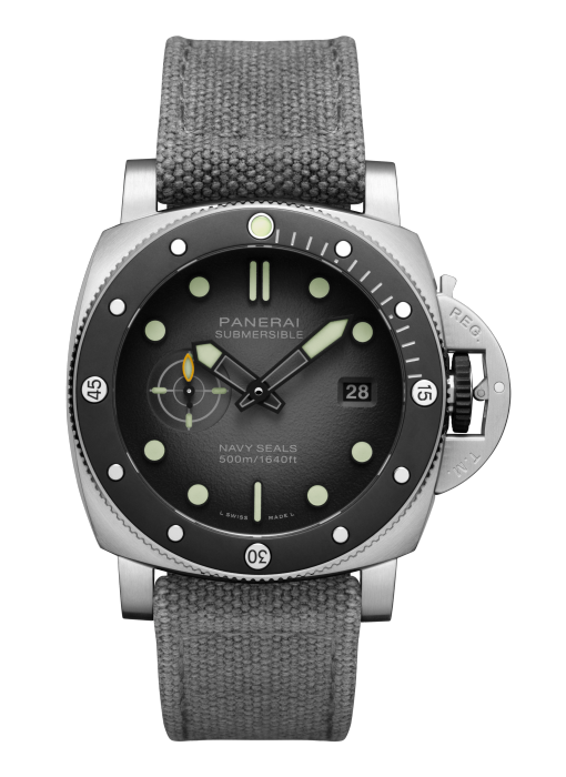 PANERAI サブマーシブル ネイビーシールズ 44mm スティール アンスラサイト文字盤 PAM01738