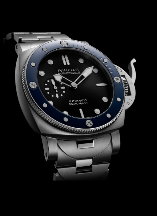 PANERAI サブマーシブル 44mm スティール ブラック文字盤 ブレスレット PAM01756