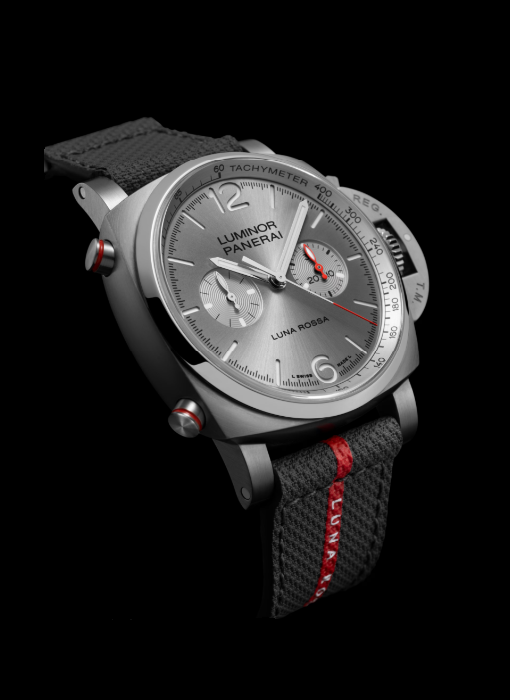 PANERAI ルミノール ルナ・ロッサ クロノ 44mm スティール シルバー文字盤 PAM01768
