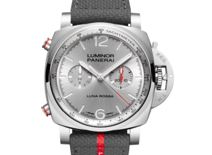 PANERAI ルミノール ルナ・ロッサ クロノ 44mm スティール シルバー文字盤 PAM01768