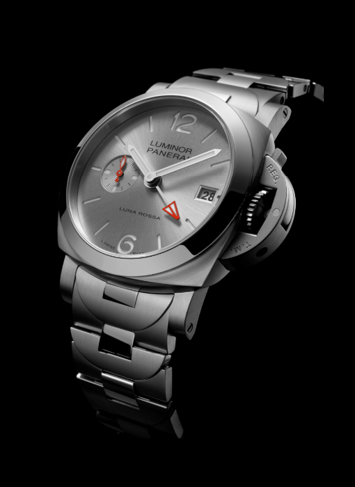 PANERAI ルミノール ルナ・ロッサ GMT 40mm スティール シルバー文字盤 PAM01791
