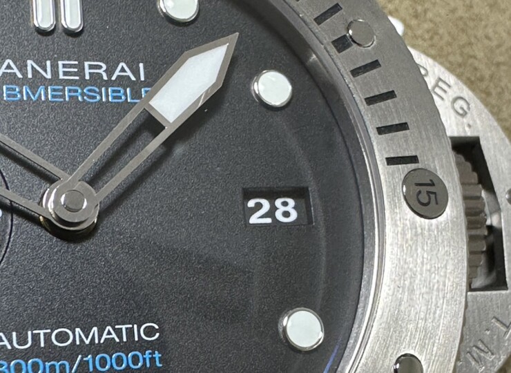 PANERAI サブマーシブル 47mm チタン ブラック文字盤 PAM02305