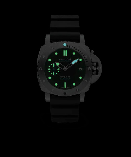 PANERAI サブマーシブル 42mm スティール ブラック文字盤 PAM02973