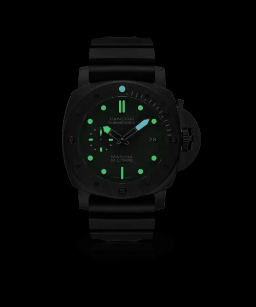 PANERAI サブマーシブル マリーナ ミリターレ 47mm カーボテック™ ブラック文字盤 PAM02979
