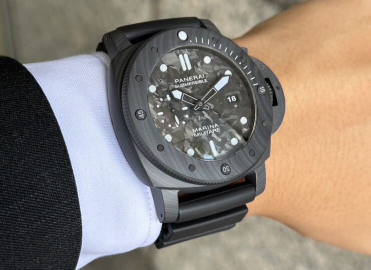 PANERAI サブマーシブル マリーナ ミリターレ 47mm カーボテック™ ブラック文字盤 PAM02979