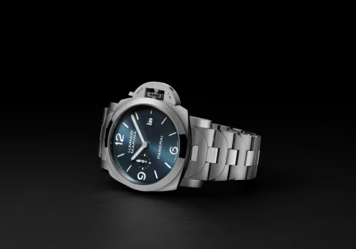 PANERAI ルミノール マリーナ 44mm スティール ライトブルー文字盤 PAM03323