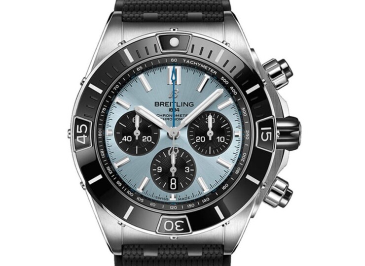 BREITLING スーパー クロノマット B01 44 アイスブルー文字盤 PB0136251C1S1