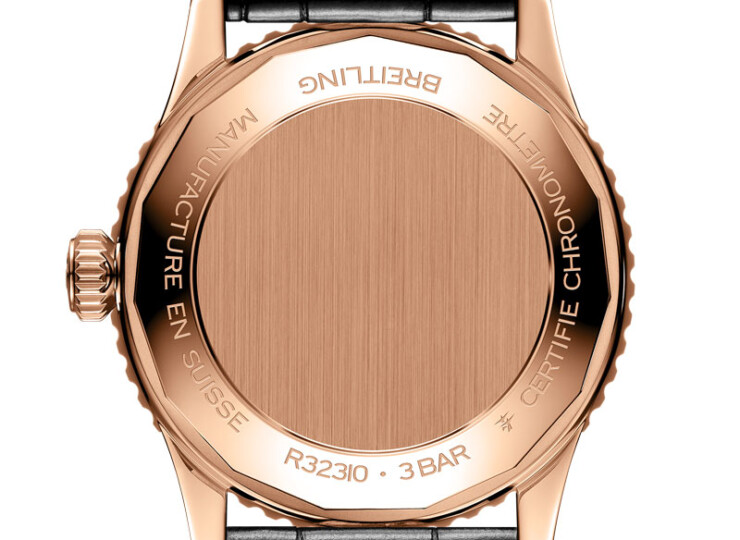 BREITLING ナビタイマー オートマチック GMT 41 グリーン文字盤 R32310251L1P1