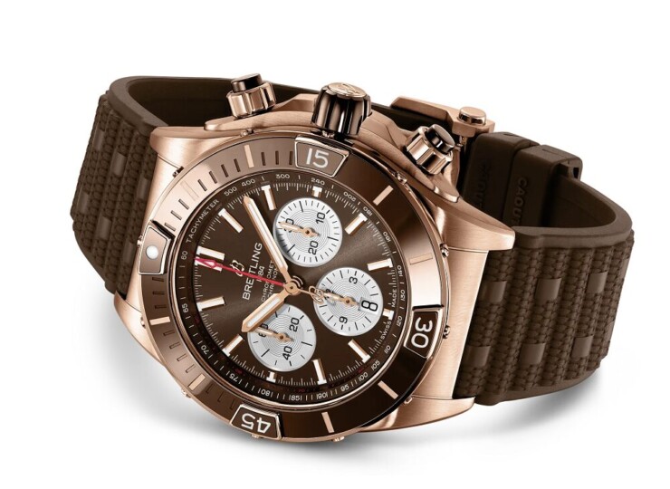 BREITLING スーパー クロノマット B01 44 ブラウン文字盤 RB0136E31Q1S1