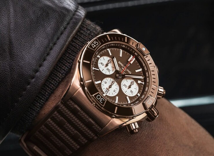 BREITLING スーパー クロノマット B01 44 ブラウン文字盤 RB0136E31Q1S1
