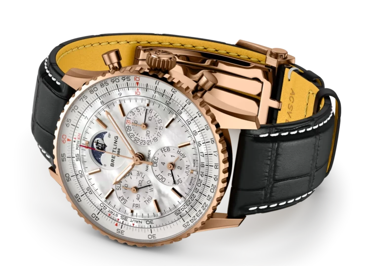 BREITLING ナビタイマー B19 クロノグラフ 43 パーペチュアルカレンダー ジャパン リミテッド マザーオブパール文字盤 RB19201A1A1P1