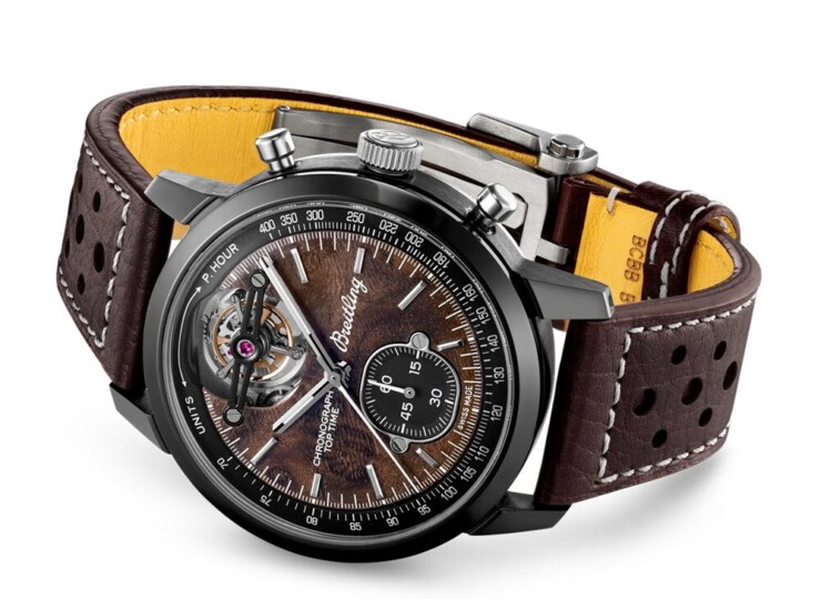 BREITLING トップタイム B21 シボレー コルベット クルミのバール文字盤 SB21252A1Q1X1