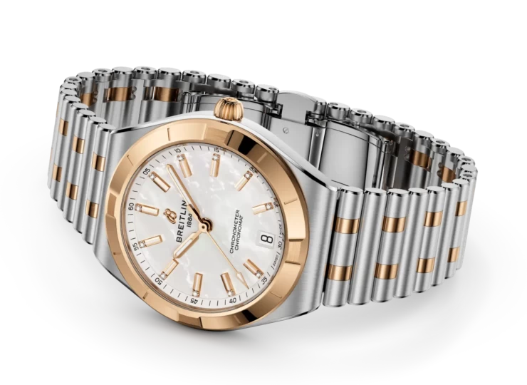BREITLING クロノマット オートマチック 36 マザーオブパール文字盤 U10320101A1U1